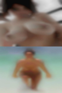 Definitely nude women my #1 kink.
